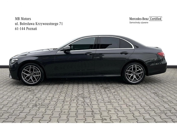 Mercedes-Benz Klasa E cena 241900 przebieg: 13449, rok produkcji 2023 z Siemiatycze małe 379